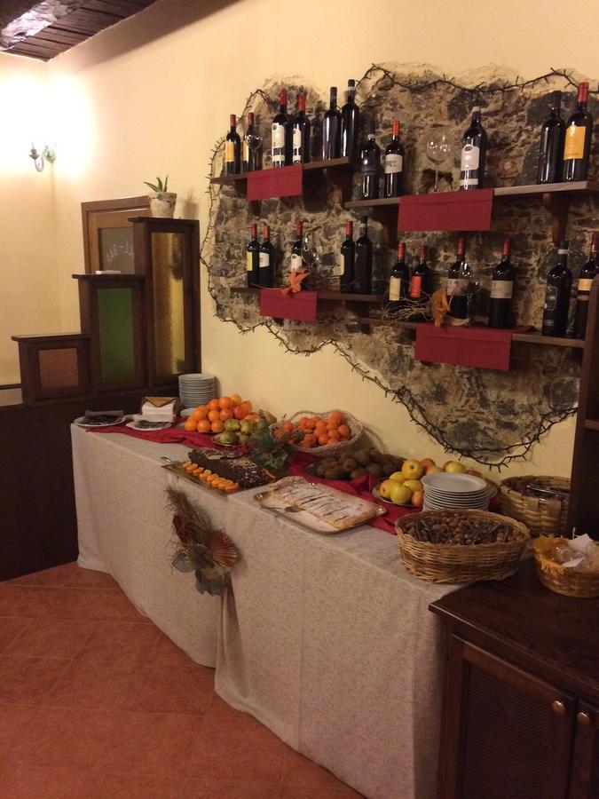 Hotel La Locanda Di San Francesco Viggianello Exterior foto
