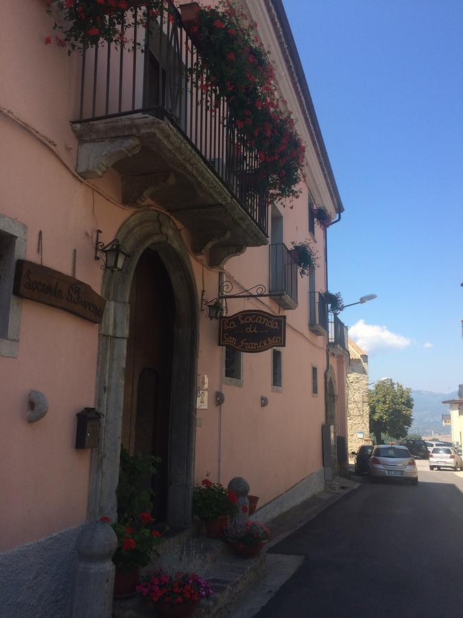 Hotel La Locanda Di San Francesco Viggianello Exterior foto